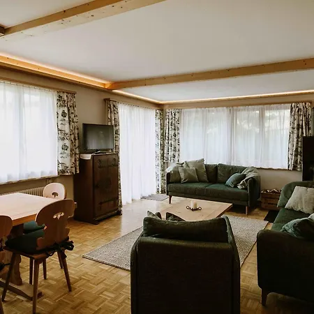 Chalet Berggeist 1 Apartment Adelboden